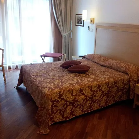 Bed & Breakfast Crossing - & Comforts Catania