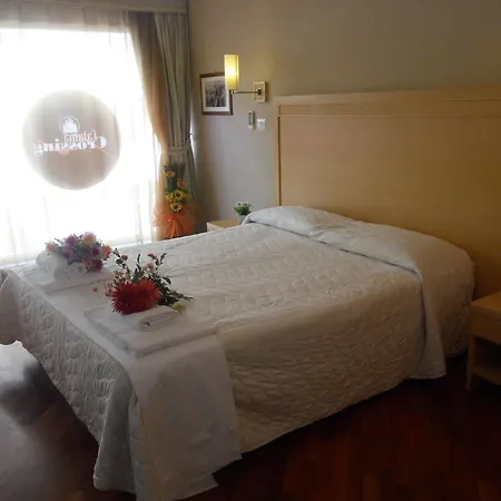 Bed & Breakfast Crossing - & Comforts